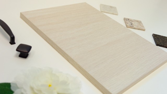 USC - Torino White Pine Frameless