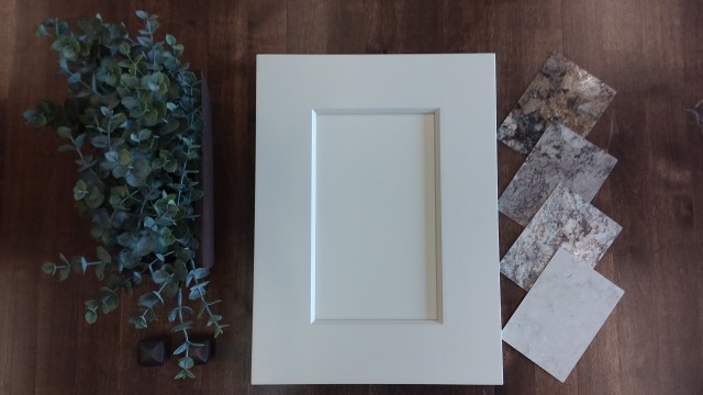 USC - Shaker Antique