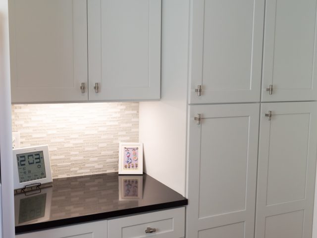 White Shaker Laundry White Shaker Laundry